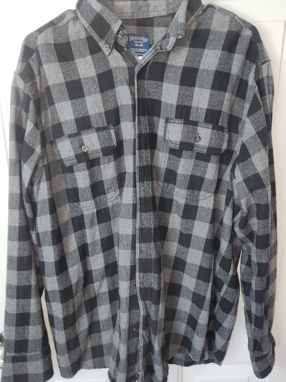 Faded Glory Men's Black and Grey Plaid Flannel Shirt Size XL